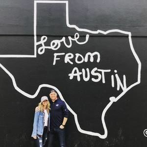 Meet your Posher, Casey